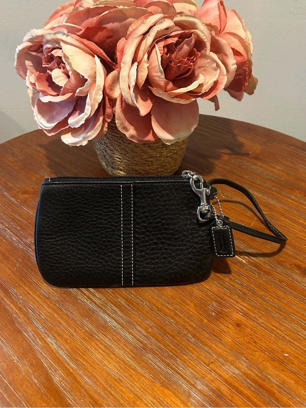 COACH Black Pebbled Leather Wristlet Wallet NWOT
